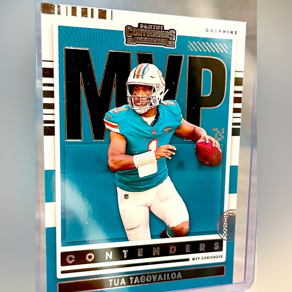 Tua Tagovailoa MVP Contenders Miami Dolphins Panini Football Card Tyreek Hill